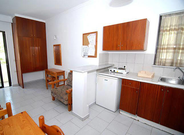 Denise Apartments Tigaki Buitenkant foto