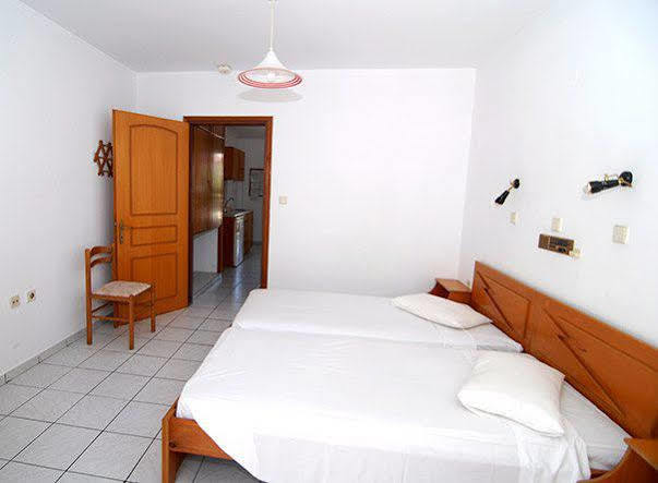 Denise Apartments Tigaki Buitenkant foto